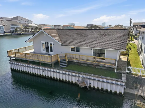 300 35th Ave. N, North Myrtle Beach, SC 29582