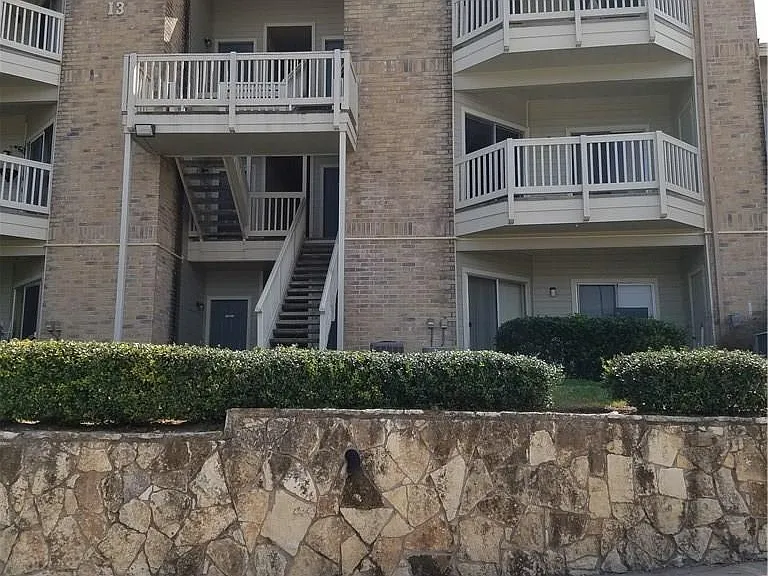 2450 Wickersham Ln #1317 — Photo 17