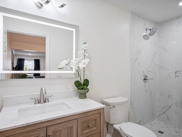 1222 E Vaile Ave #3 — Photo 6