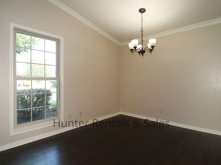 1615 Beaver Trl — Photo 16