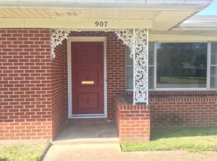 907 Audubon Pl, Shreveport, LA 71105