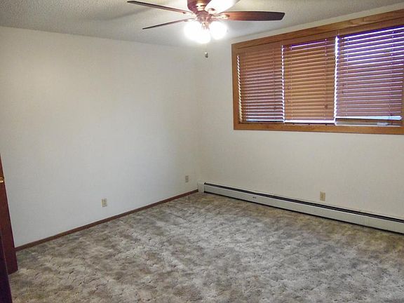 3rd image of 701 S 11th St #4