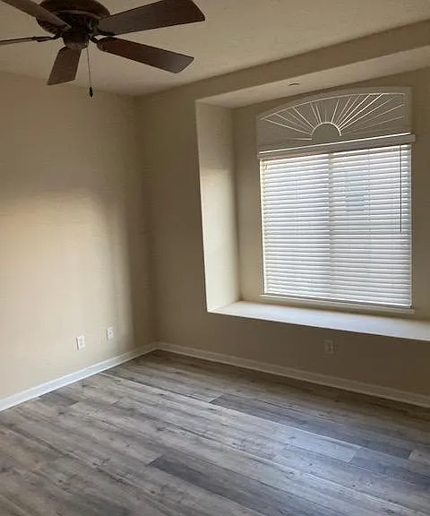 2580 W El Camino Ave — Photo 10