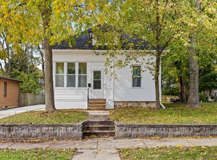 214 S West Ave, City Of Waukesha, WI 53186
