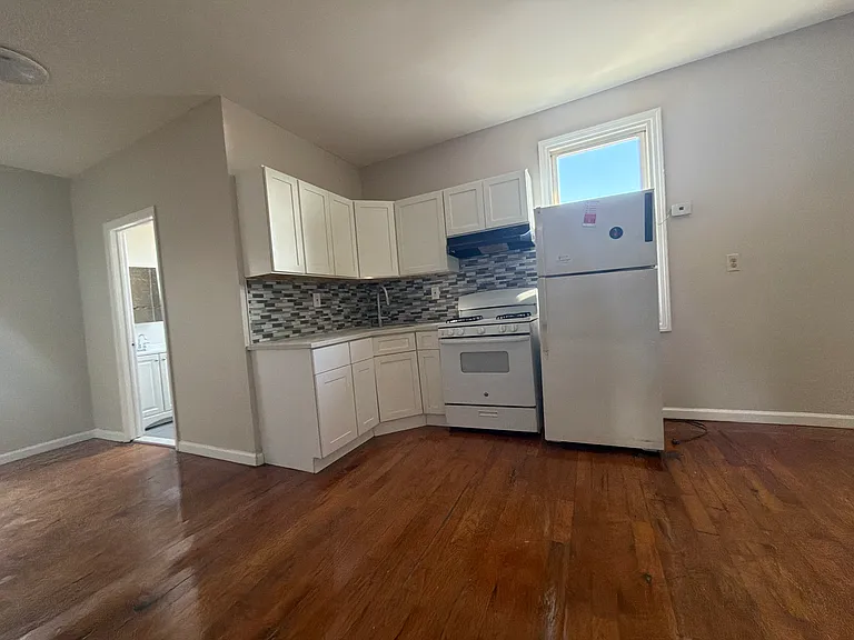 311 S 6th St #3LL — Photo 1