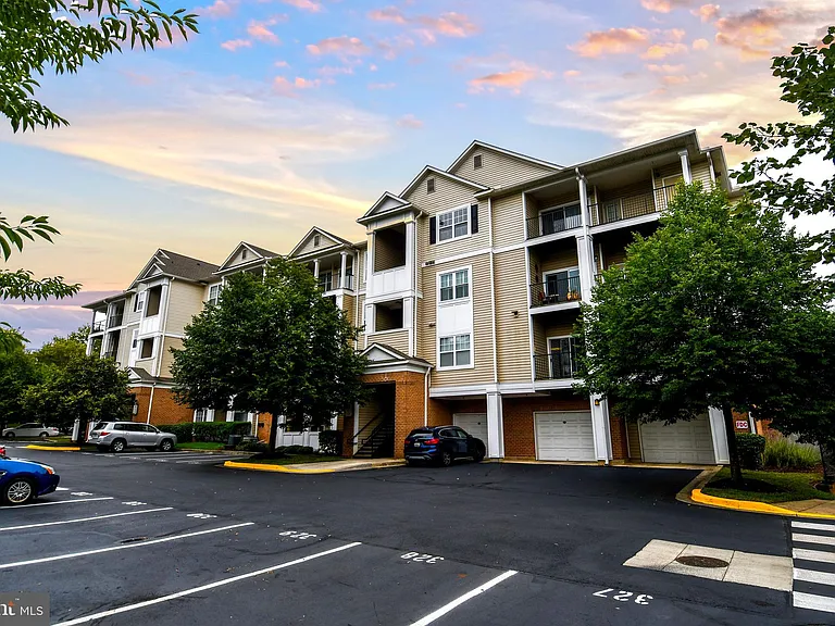 13502 Derry Glen Ct #202 — Photo 1