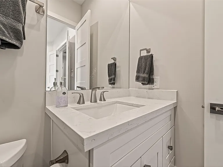 1810 Branard St #B — Photo 14