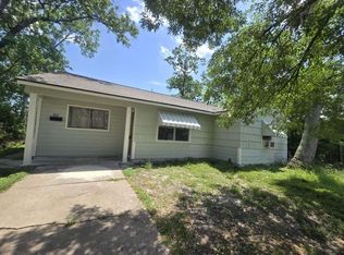 822 Woodhue St, Channelview, TX 77530