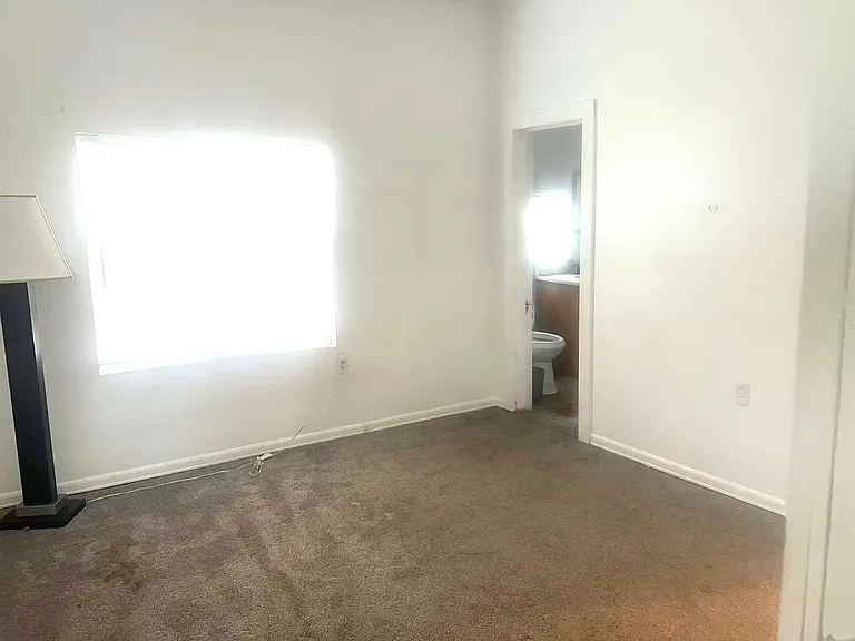 723 Virginia Ave — Photo 23