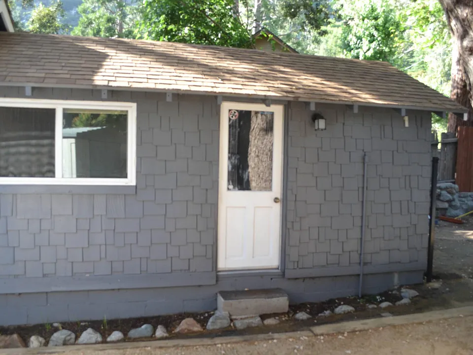 846 Dell Ave #B