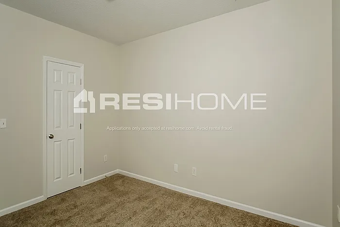 702 Carter Grove Rd — Photo 16