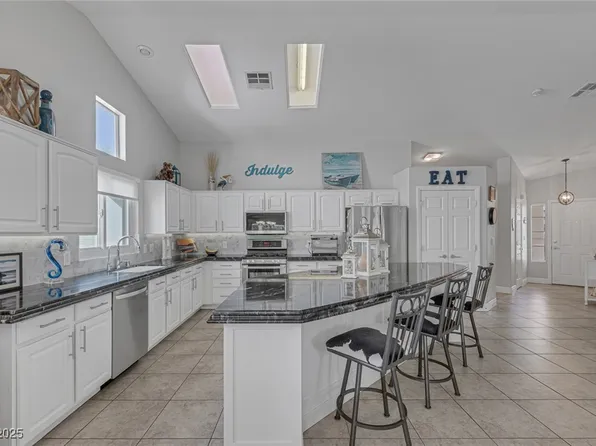 5205 Molveno Ct, Las Vegas, NV 89130