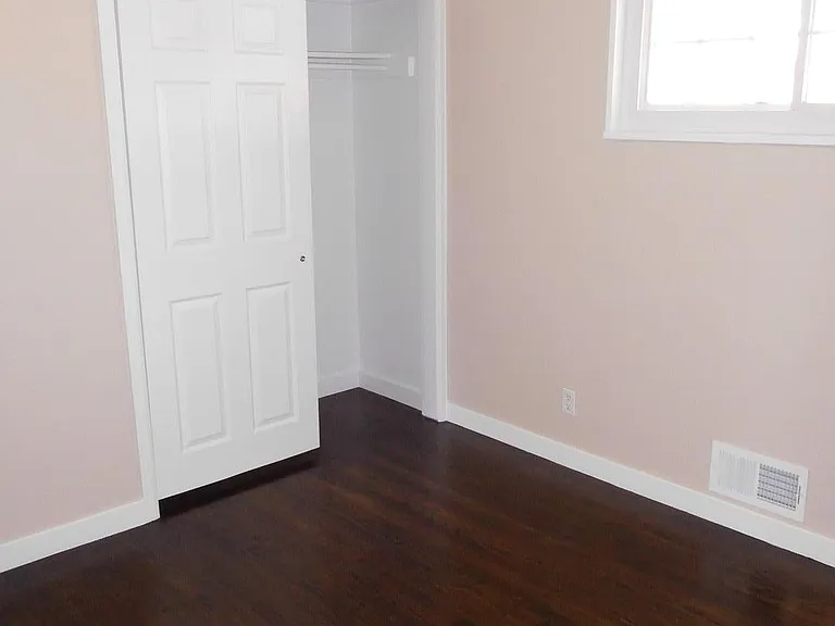 1399 Scranton St — Photo 8