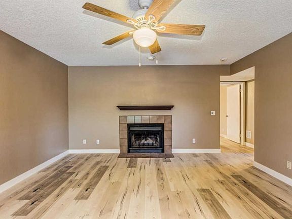 5th image of 850 S River Dr Unit 2049