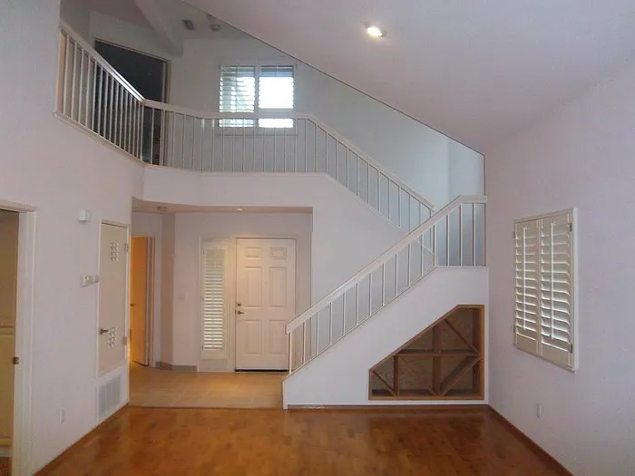 2166 University Park Dr — Photo 5