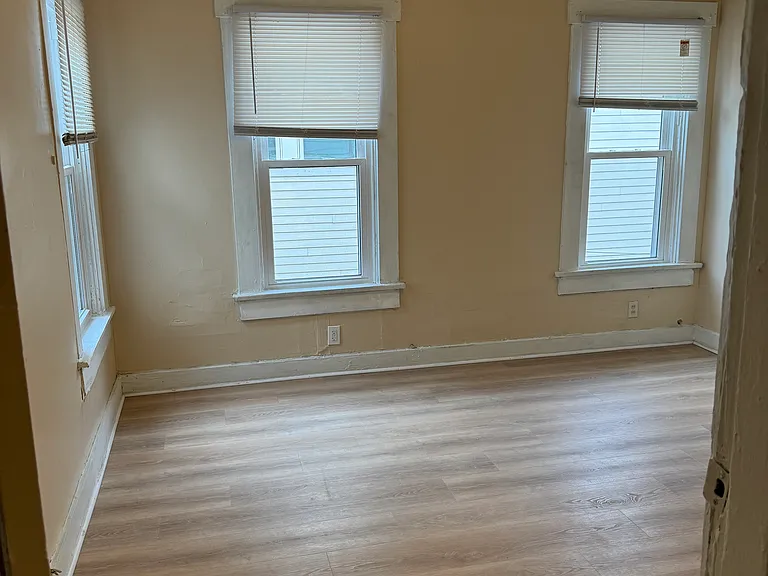 211 Alberta St #213C — Photo 4