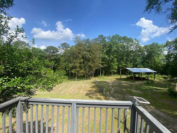 941 Walton Bridge Rd, Ponce De Leon, FL 32455