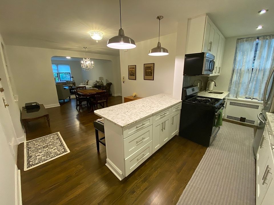 1st image of 35-35 75th St Unit 321