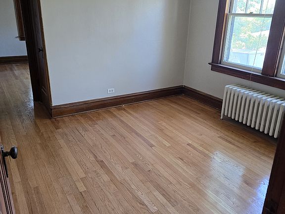 5th image of 530 S Lincoln Ave #2