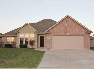 3603 Longfords Mill Dr, Columbia, MO 65203