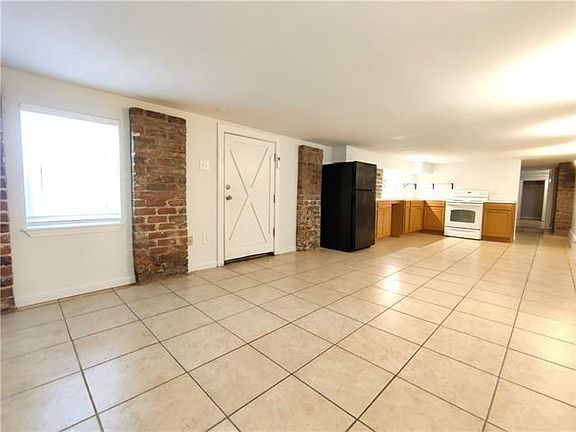 2nd image of 1617 N Broad Ave #C
