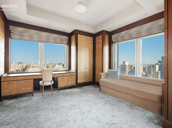 515 Park Avenue image 12 of 16