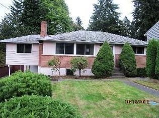 20616 6th Ave S, Des Moines, WA 98198