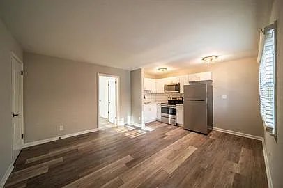 1311 West Ocean View Ave — Photo 3