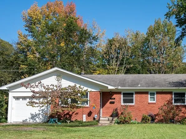 211 Poinsetta Dr, Little Rock, AR 72205