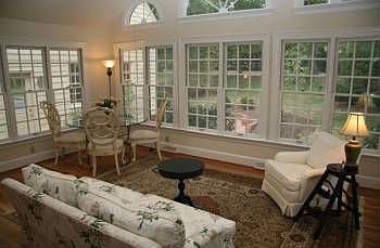 5th image of 308 Sandalwood Dr