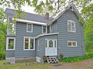 7469 Traverse Ave, Benzonia, MI 49616