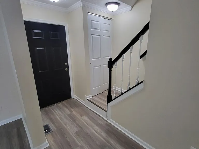 26 Sylvan Park Ct — Photo 15