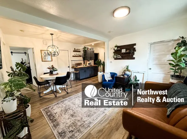 20 S 7th St W, Malta, MT 59538