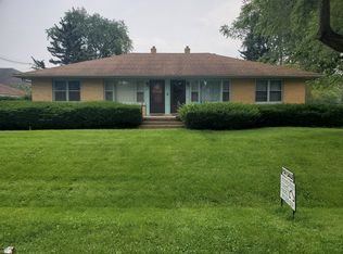 315 Birch St, Champaign, IL 61820