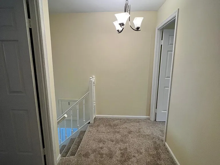 4550 Good Adams Ln — Photo 2
