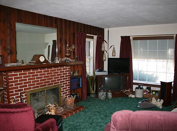 3rd image of 1201 North Main Street