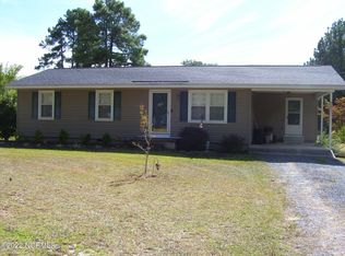 710 W Philadelphia Ave, Pinebluff, NC 28373