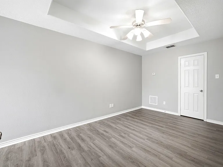 1612 Culture Ln — Photo 36