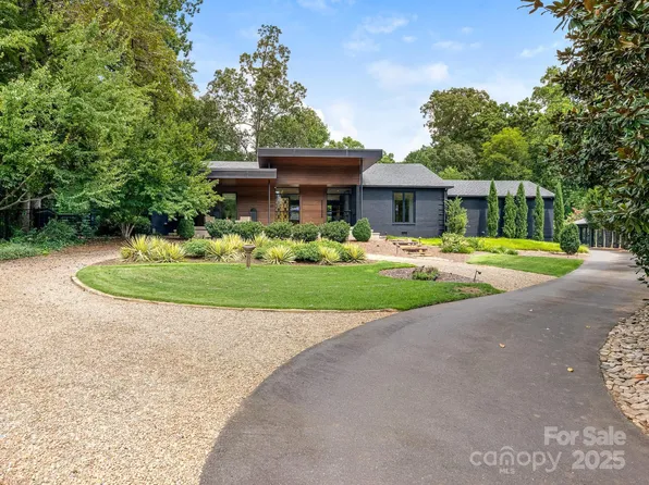 3637 Pelham Ln, Charlotte, NC 28211
