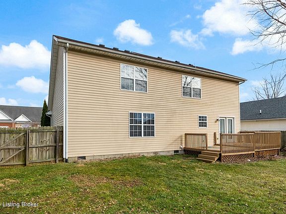 4th image of 309 Bridlewood Ave