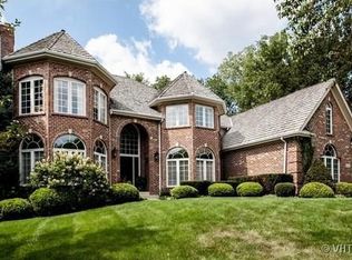 6201 Wildwood Ln, Burr Ridge, IL 60527