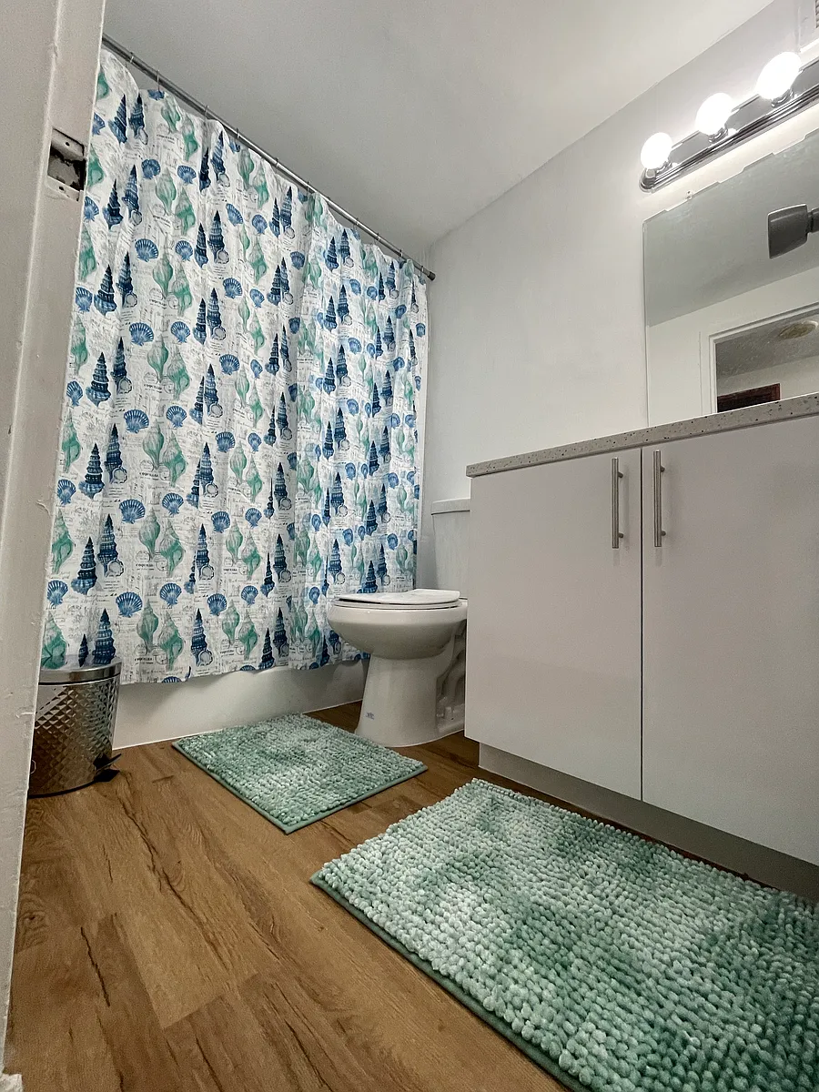 Building Photo - 905 Brickell Bay Dr #1423