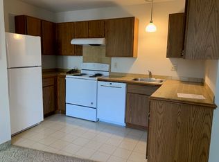 114 W Woolcock St #8, Jefferson, WI 53549