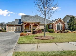 321 Shade Tree Cir, Woodstock, GA 30188