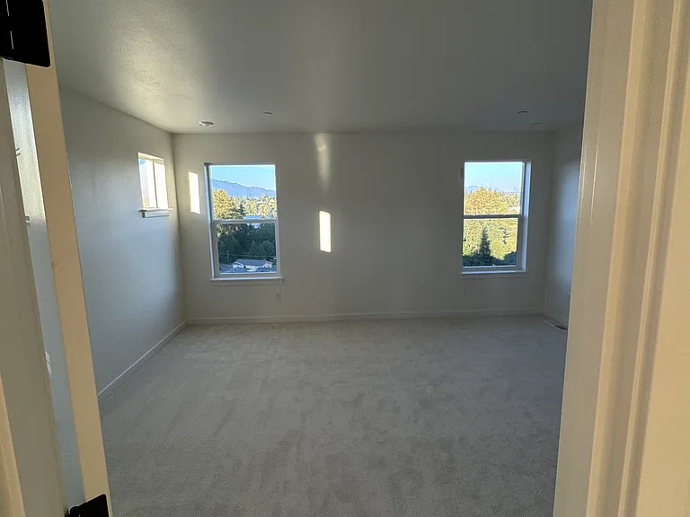 617 103rd Ct SE — Photo 15