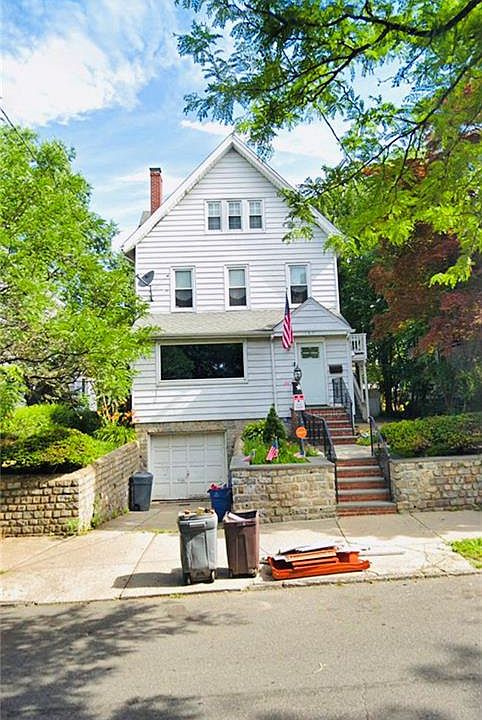 1st image of 127 E Lincoln Ave