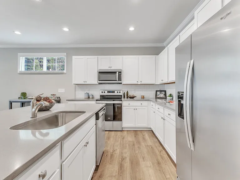 1720 Ballard Dr — Photo 14