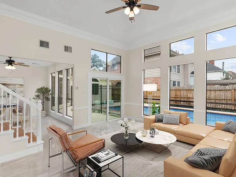 17402 Wilton Park Ct — Photo 32