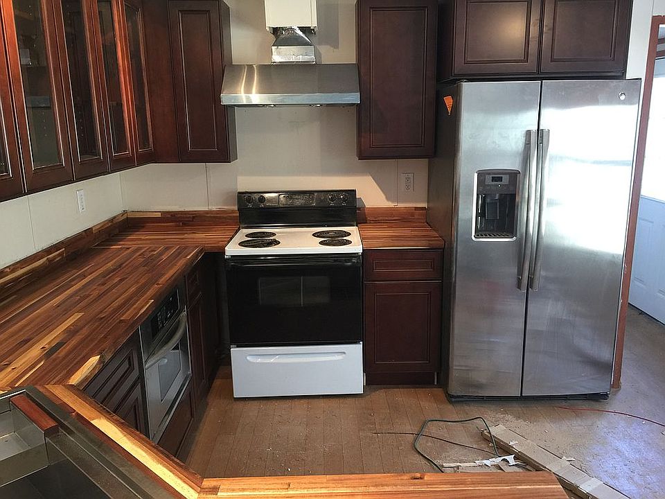 2nd image of 189 McKay Rd