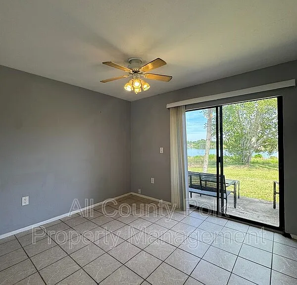 1836 N Crystal Lake Dr N #5 — Photo 5